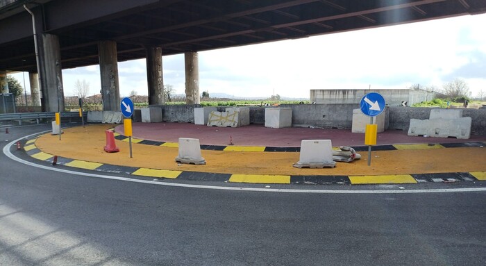 Inaugurazione dell'incrocio SP1 Borgo Riccio nel comune di Giugliano in Campania.