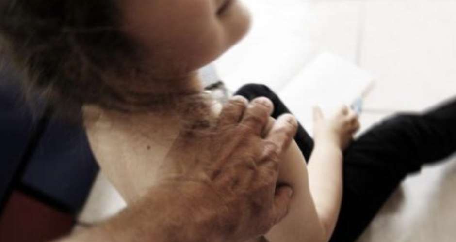 Caserta, orrore in famiglia: molestie e abusi sui figli, quattro arresti