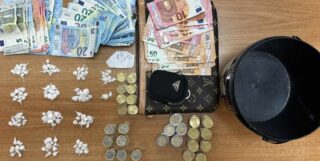 Spaccio di crack nelle "Case Nuove",: arrestato pusher 130 dosi e contanti