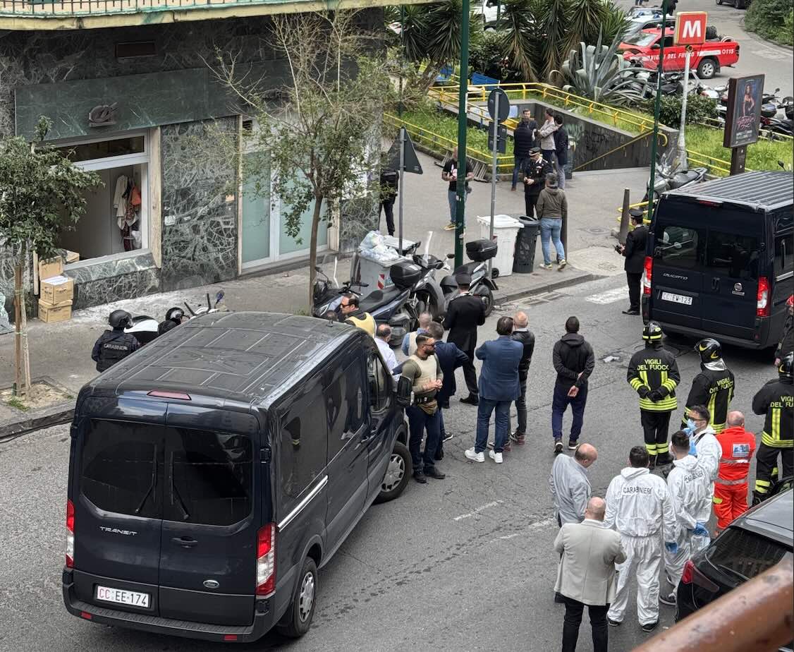 Rapina banca al vomero