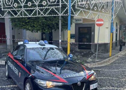 Frattaminore, assalto nella notte al bancomat della BPER: ATM fatto esplodere in Piazza Atella