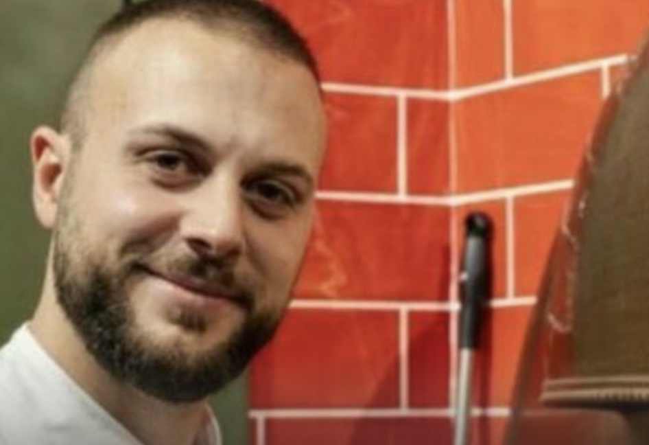Lutto a Castellammare, il pizzaiolo Matteo Buoninconti muore in un incidente sull’A22
