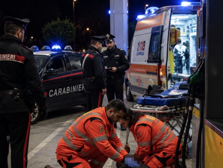 Malore fatale mentre fa benzina a Marcianise: muore uomo di Marano
