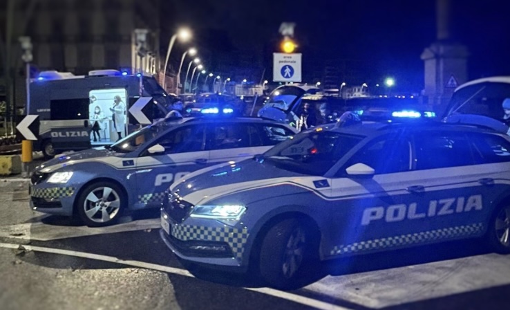 Napoli. Poliziotti infedeli, arrestati tre agenti: “spariti” 90mila euro dopo un controllo