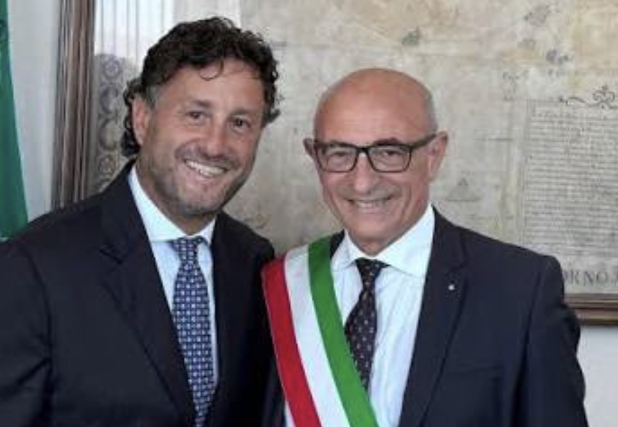 Aversa, Matacena silura il vicesindaco Oliva: è crisi in maggioranza