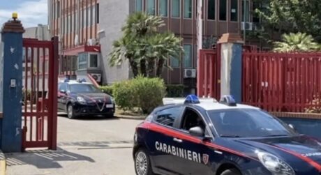 Casoria, perseguita 17enne e la minaccia: "Ti faccio fare la fine di Martina Carbonaro". Arrestato 23enne