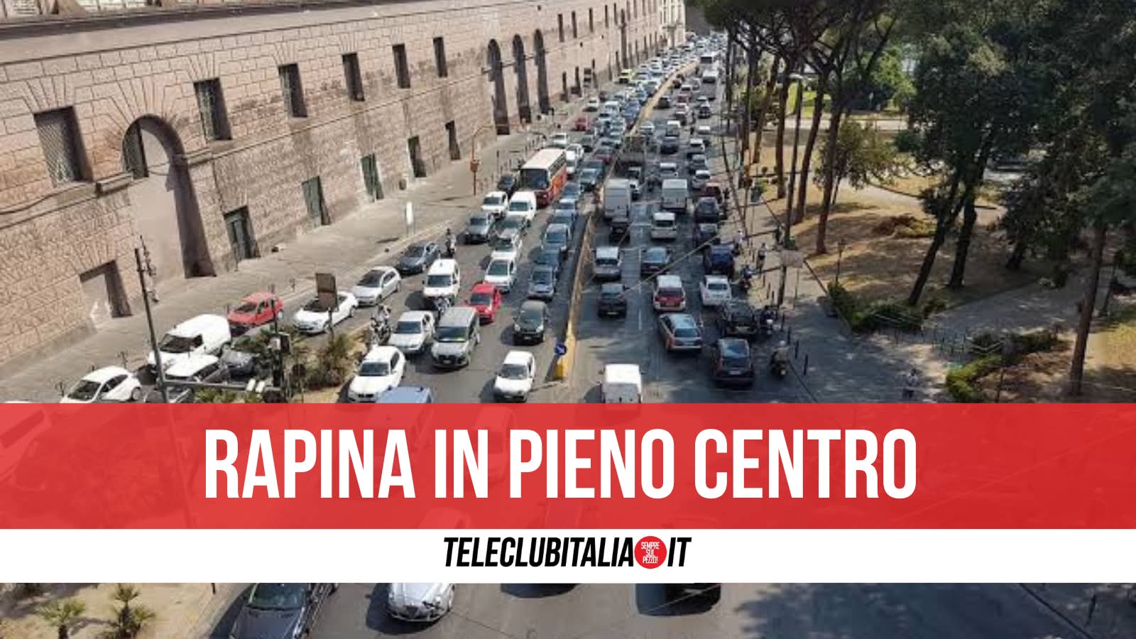 napoli turista rapinata in via acton arrestato 20enne armato di coltello da Teleclubitalia.it napoli turista rapinata in via acton arrestato 20enne armato di coltello