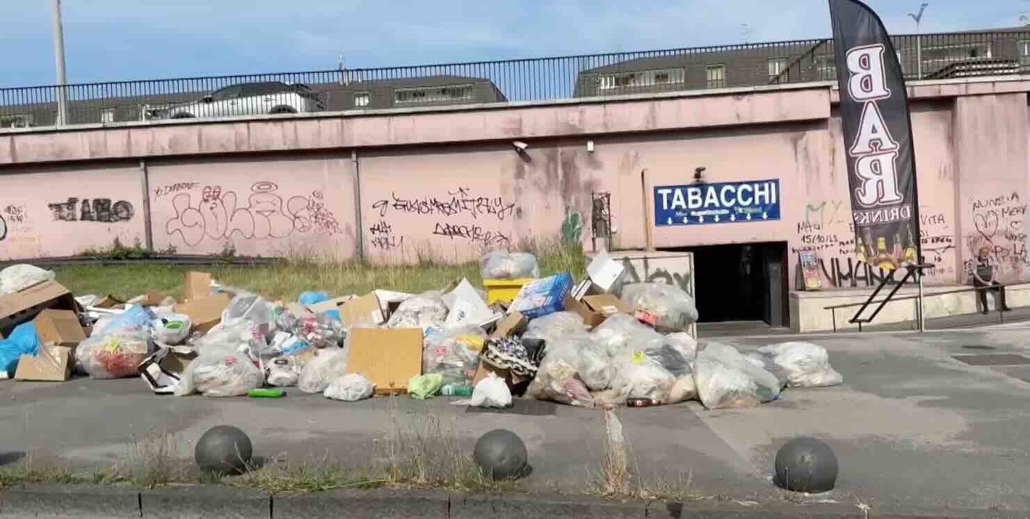 rifiuti metro