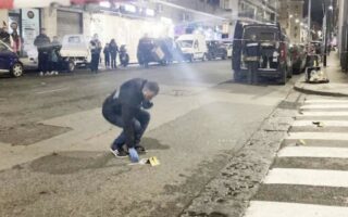 Fuorigrotta, due arresti per il tentato omicidio nella faida di camorra: sono gli stessi della rapina a David Neres