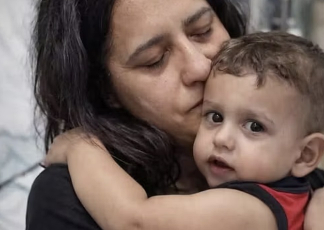 Domenico Caliendo, insulti social alla famiglia dopo il risarcimento del Monaldi. La mamma: "Ora querelo"