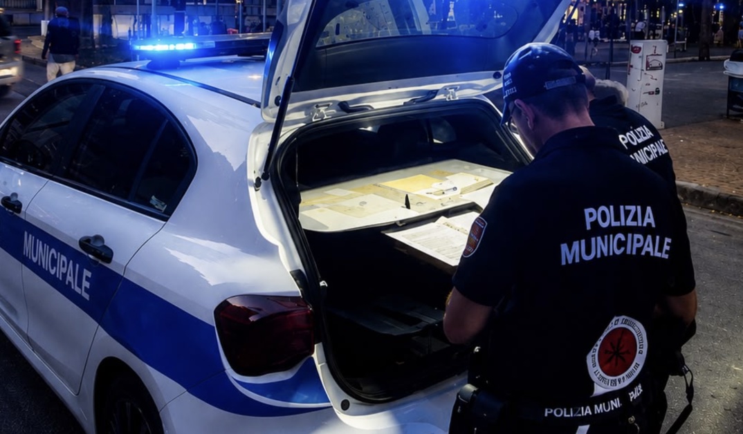 Giugliano, stretta sulla movida: Polizia Municipale in strada fino all’una di notte nei weekend