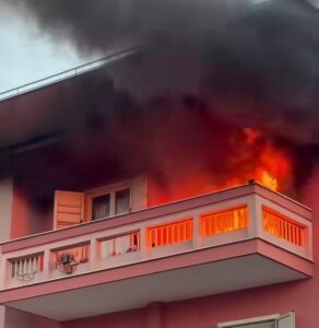 incendio giugliano corso campano