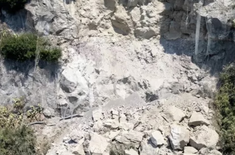 Terremoto Campi Flegrei, la Procura indaga sulla sicurezza dei costoni: verifiche sui fondi non utilizzati