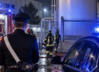 Caivano, allarme miasmi irritanti dall’area industriale: scuole e parchi chiusi