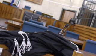 Giugliano, arrestato per droga e scarcerato: pena da scontare ai domiciliari