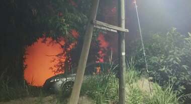 marano incendio in collina vigili del fuoco ancora impegnati nello spegnimento da Teleclubitalia.it marano incendio in collina vigili del fuoco ancora impegnati nello spegnimento