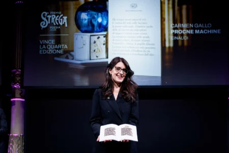 Carmen Gallo alla premiazione del Premio Strega Poesia 2026, foto MUSA - Fondazione Bellonci