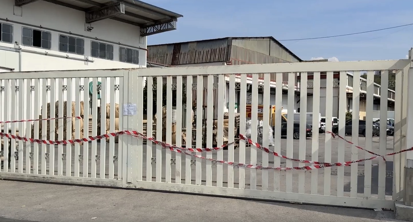 Caivano, operaio morto: "Di' che ti ha investito un'auto". Il giallo del depistaggio