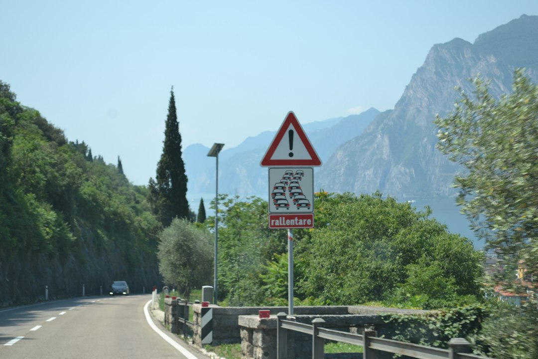 Campi Flegrei, nuovi varchi di evacuazione e viabilità di emergenza