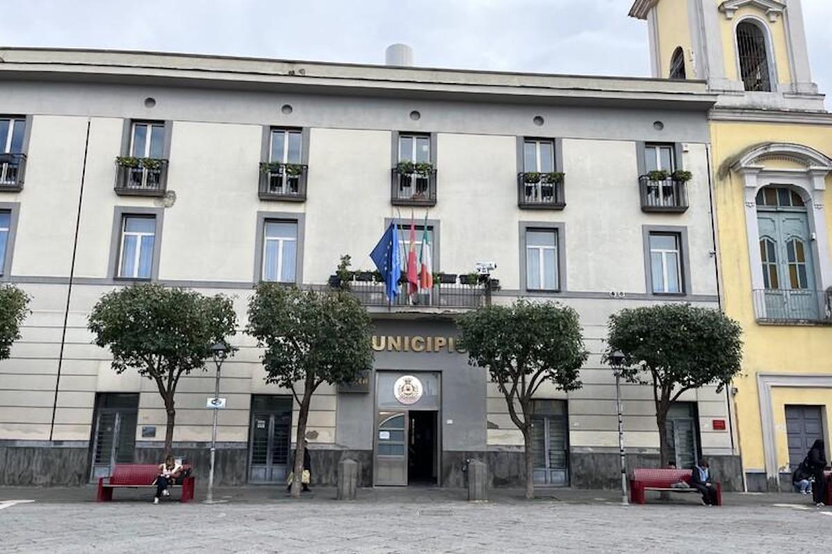 pomigliano il sindaco lello russo rinviato a giudizio per due tentate concussioni da Teleclubitalia.it pomigliano il sindaco lello russo rinviato a giudizio per due tentate concussioni