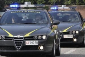 Fondi pubblici sul proprio conto corrente, sospeso dirigente comunale nel nolano