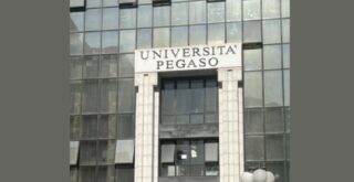 Napoli, inchiesta UniPegaso: 22 indagati tra vertici dell'ateneo, manager e giornalisti